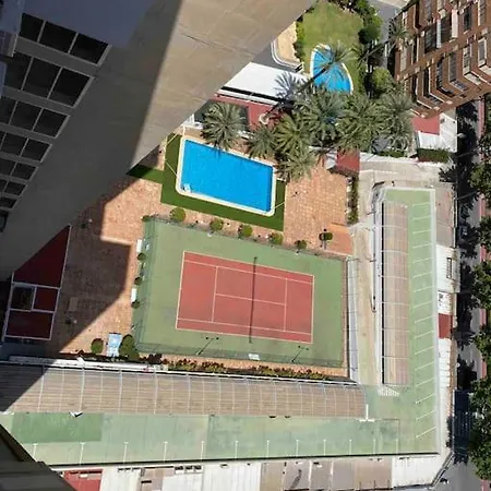 Apartamento Estupendo Apartamento En Planta 22. 1ª Linea.